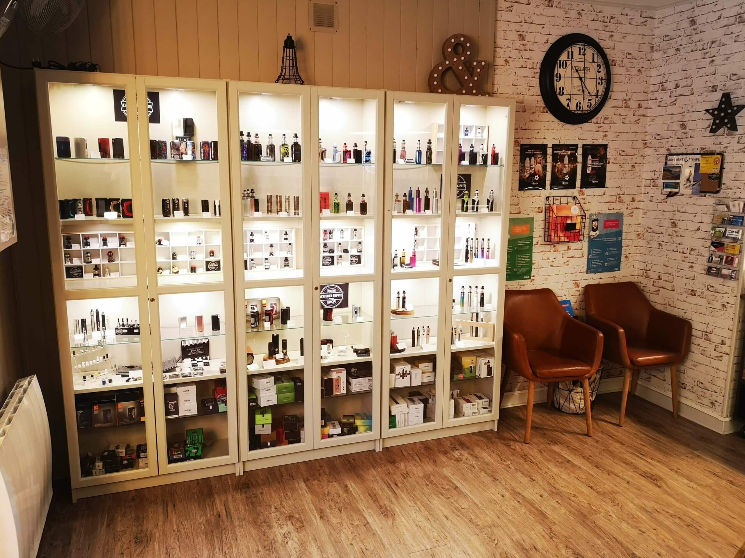 Vitrine de l'Atelier Vapote